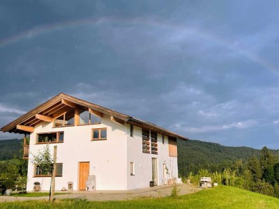 Exklusives Einfamilienhaus mit Garage in Fischbachau