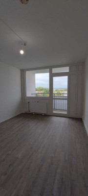 2 Zimmerwohnung mit Balkon und Aufzug!