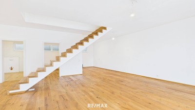 Erstbezug Eigentumswohnung (Doppelhaus) mit Pool