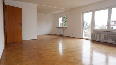 Großzügige 4 Zimmer-Wohnung in Altlußheim