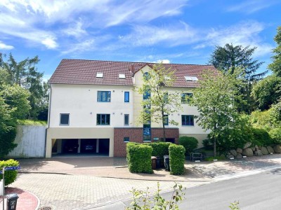 Gemütliche 2-Zi. Single-Wohnung mit Terrasse und kleinem Gartenanteil