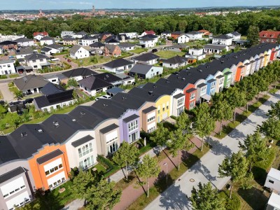 Modernes Reihenmittelhaus mit Terrasse & Stellplätze
