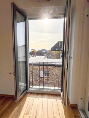 Exklusives Penthouse mit 3 Zimmern, 2 Loggien und Balkon in zentraler Lage
