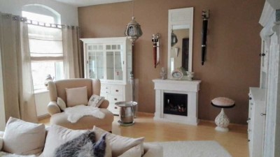 Luxuriöse 2-Zimmer Wohnung im 3. OG mit Balkon in Wilhelmshaven-Innenstadt, vollmöbliert