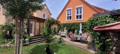 Haus-Scheunen-Ensemble mit besonderem Flair und viel Platz mit Werkstatt für Hobbybastler