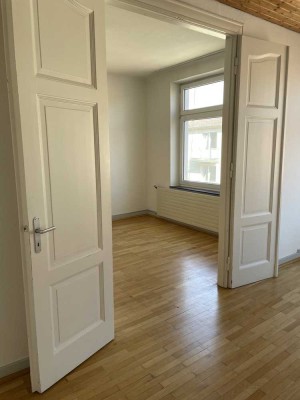 Attraktive 4-Zimmer-Wohnung mit EBK in Aachen