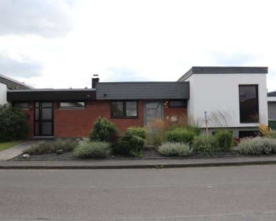 Charmanter Bungalow mit Blick in den traumhaften Garten