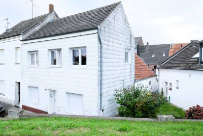 Charmantes Reihenendhaus in Deichlage