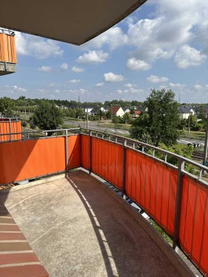 Geräumiger 2-Raum-Wohnung im Hermelincarree Leipzig-Paunsdorf mit Balkon u. Abstellkammer