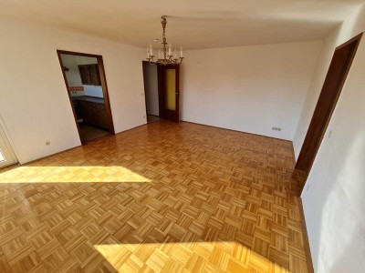 Helle 2-Zimmer-Wohnung für Einzelperson mit Balkon im 2. OG in Waldsee