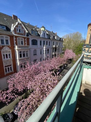 3-4 Zimmer Stilaltbau-Wohnung im Rheingauviertel - 2 Balkone