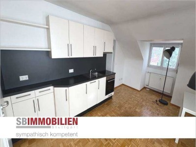 Top-Kapitalanlage! Charmante Wohnung im 5.OG mit Aufzug, Nähe Marienhospital in Stuttgart-Süd!
