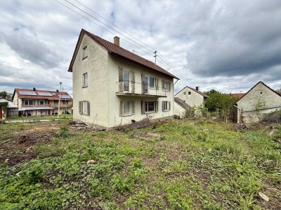Charmantes Wohnhaus mit großem Grundstück – Sanierungsobjekt mit Potenzial oder Neubau