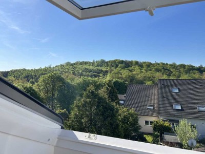 Ansprechende, vollständig renovierte 3-Zimmer-DG-Wohnung in Wermelskirchen