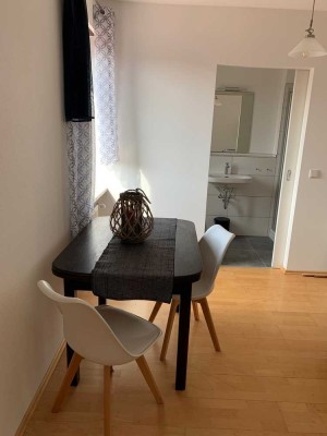 Neue charmante 2-Zi-Wohnung in Karlshuld, möbeliert, ideal für Pendler, Studenten, Soldaten, Single,