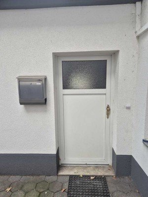 Schöne Single-Wohnung mit separaten Eingang