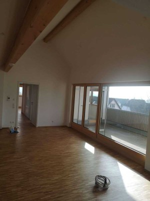 Attraktive 4-Zimmer-Wohnung mit Balkon in Überlingen