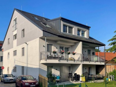 Eferding: Dachgeschosswohnung mit Garten zur Miete in bester Zentrumslage!