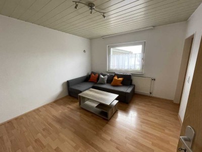 Hinterhaus mit 2 Zimmern und EBK in Bad Nauheim-Steinfurth