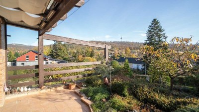 Einfamilienhaus mit Einliegerwohnung mit Ausblick über Bovenden - Preis VB