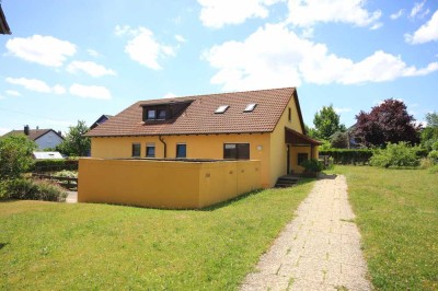 Charmante Balkonwohnung in idyllischer Lage!