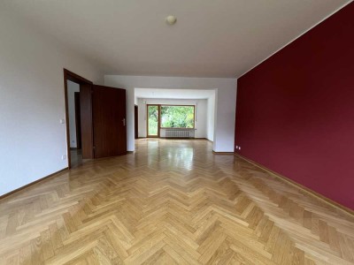 Bornheim-Widdig: 5-Zimmer-Doppelhaushälfte mit Garten