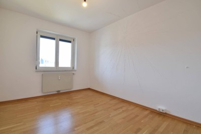 Renovierte 3.5-Zimmer Wohnung mit Erstbezug
