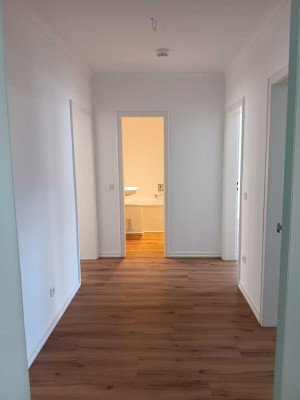 Renovierte 3-Zimmer-Wohnung mit Loggia in Köln-Deutz