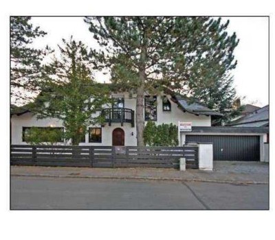 Großzügig Villa in Waldtrudering, Weihnachten vor dem offenen Kamin