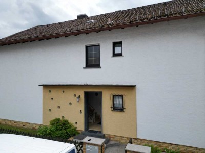Teilvermietetes 2-Familienhaus in Johannesberg