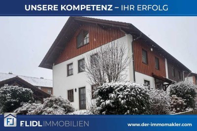 Ihr Traumhaus: Gepflegte Doppelhaushälfte in Rotthalmünster