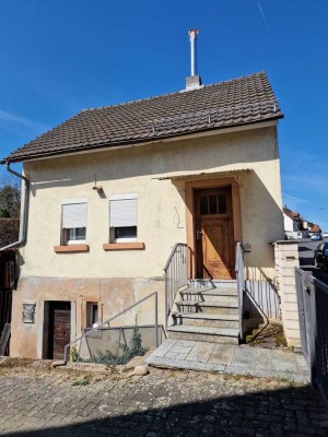 Kleines Freistehendes Einfamilienhaus in Schweinheim zu verkaufen!!