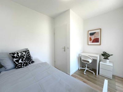 � Cozy WG-Zimmer mit eigener Terrasse � | warm & möbliert - nur 525€!