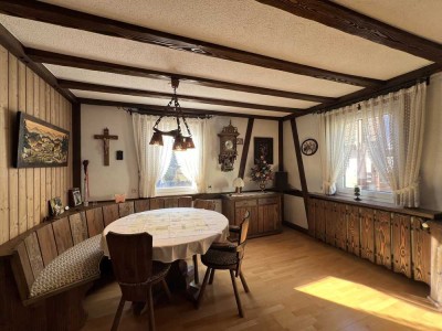 Schöne und sofort bezugsfreie 4-Zimmer-Wohnung!