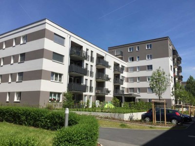 Schöne 3-Raumwohnung mit Balkon, FB-Heizung, Aufzug, Keller, TG-Stellplatz