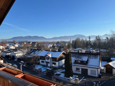 Schöne 2,5 Zimmer Wohnung in Penzberg (Steigenberg) mit Südbalkon und Bergblick zu vermieten