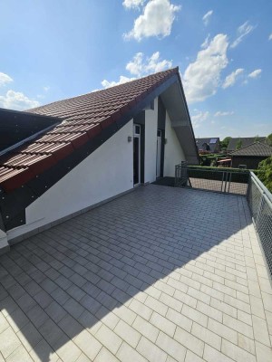 Moderne 3-Zimmer-Wohnung mit großer Dachterrasse & Carport in Goch-Pfalzdorf
