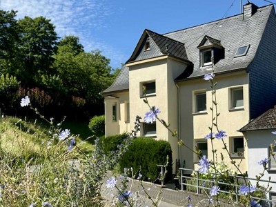 Ein kernsaniertes Haus, drei 
Wohnungen, viele Spielarten
