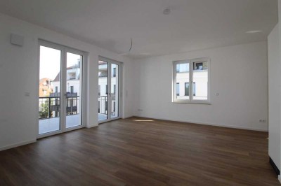 Ab 01.03.2025 bezugsfrei! ** Helle 2-Zimmerwohnung mit EBK und großem Balkon**