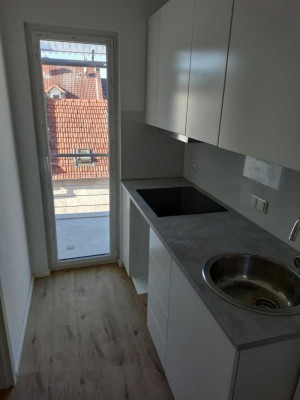 Helle 3-Zimmer Wohnung mit Balkon in Frankfurt-Griesheim