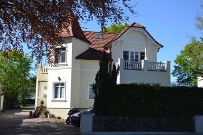 Schöne vier Zimmer Maisonette - Wohnung