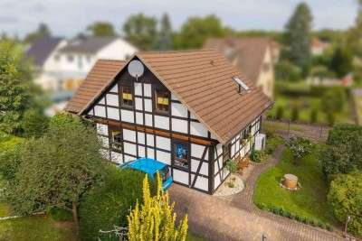 KENSINGTON - Exklusiv - Fachwerkhaus in Brieselang – stilvoll wohnen mit Garten, Sauna & Wärmepumpe