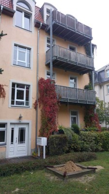 Ruhig Wohnen in Cotta - mit Balkon, Wanne & Dusche