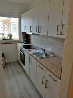 Pfersee | 2 ZKB | EBK | HWR | Balkon
