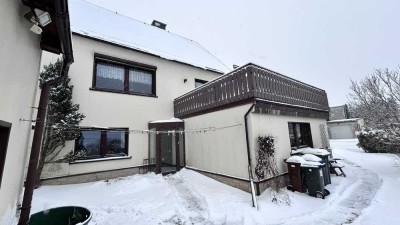 Sehr geräumiges Einfamilienhaus, sehr gut erhalten, teilrenoviert Preis VB