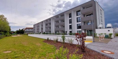 Exklusive 3-Zimmer-Wohnung; Balkon; Einbauküche in Bubenreuth; 74m²; TG; Keller; Aufzug; A+; Neubau