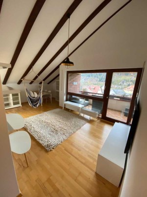 Exklusive 2-Zimmer-Dachgeschosswohnung mit geh. Innenausstattung mit Balkon und EBK in Bad Wildbad