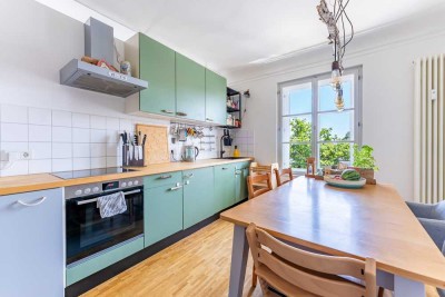 Saniertes Denkmalschutzobjekt - Charmante 3-Zimmer-Altbauwohung mitten im Straubinger Zentrum