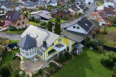 -PROVISIONSFREI- "my home is my castle" Imposantes Einfamilienhaus in Hohenahr