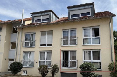 Vermietete 3 Zimmerwohnung mit Terrasse, 1 TG und großem Keller in ES-Berkheim!